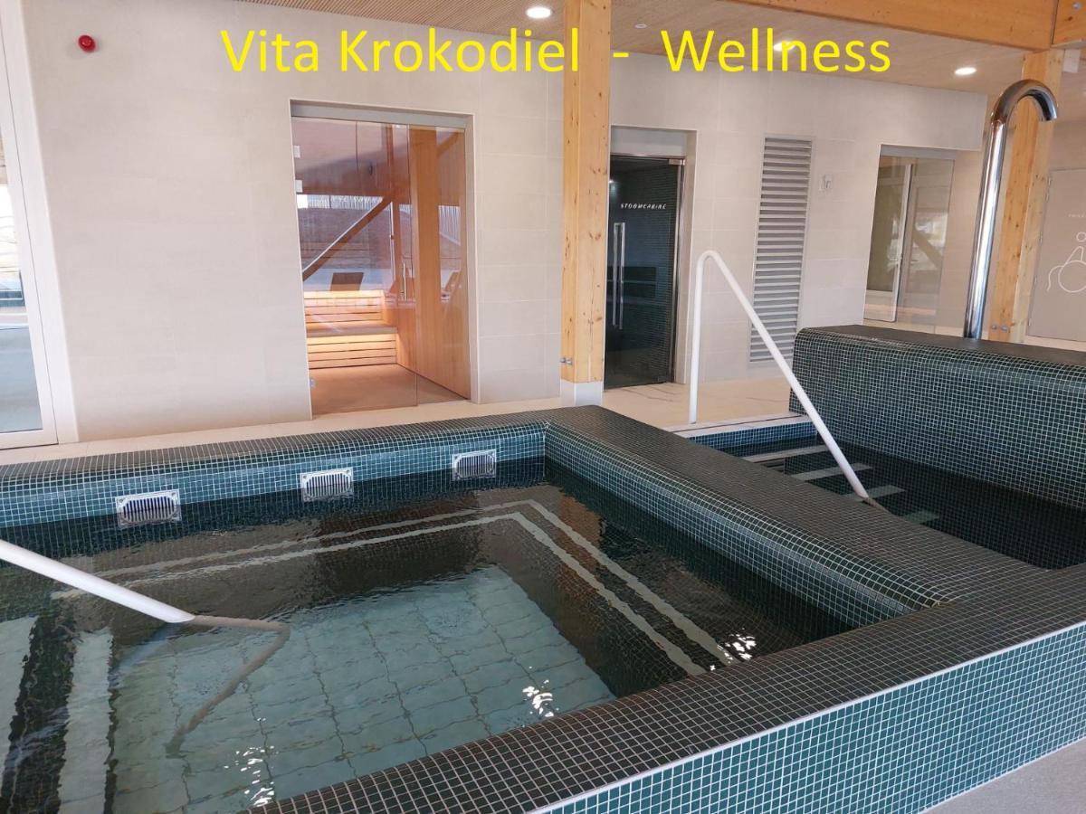 Acropolis - Luxury Appartments I Hotelservice And Parking 米德尔克尔克 外观 照片