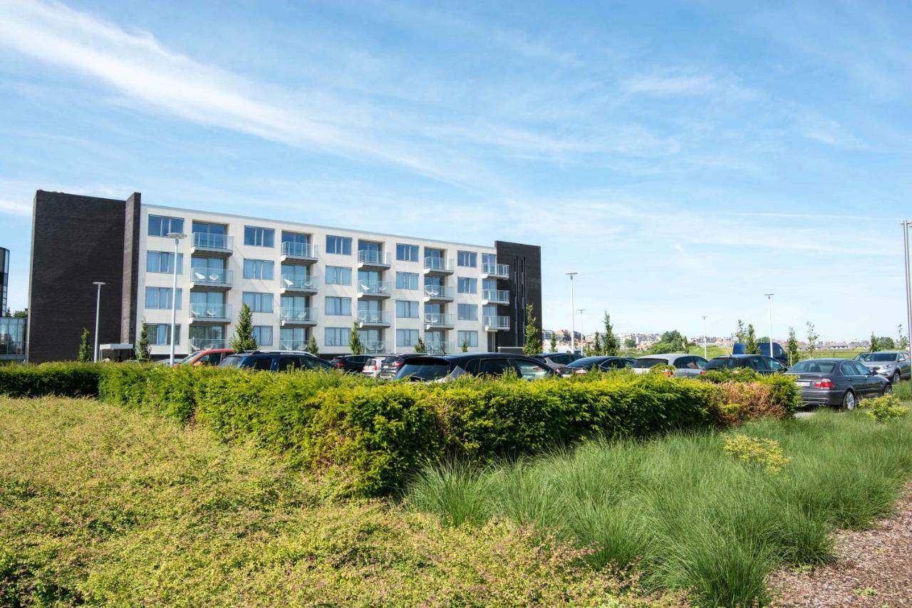 Acropolis - Luxury Appartments I Hotelservice And Parking 米德尔克尔克 外观 照片